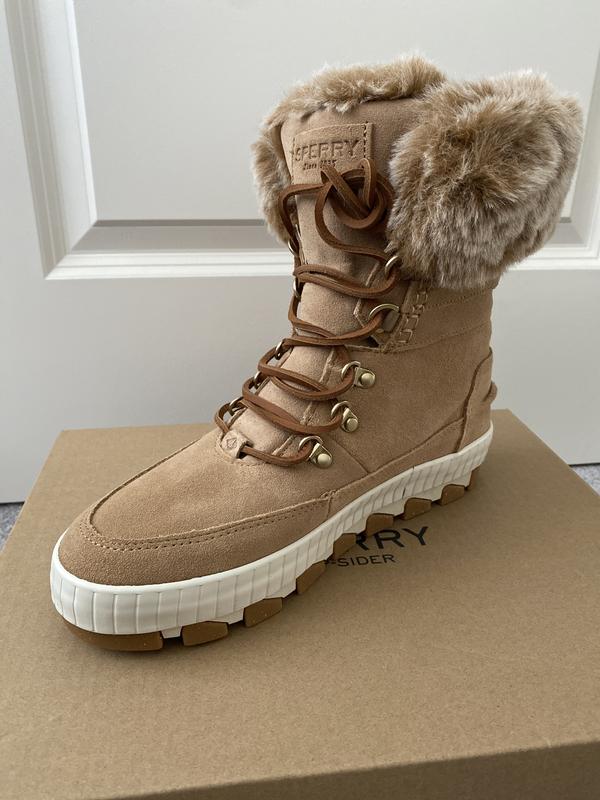 Sperry winter boots with hot sale fur