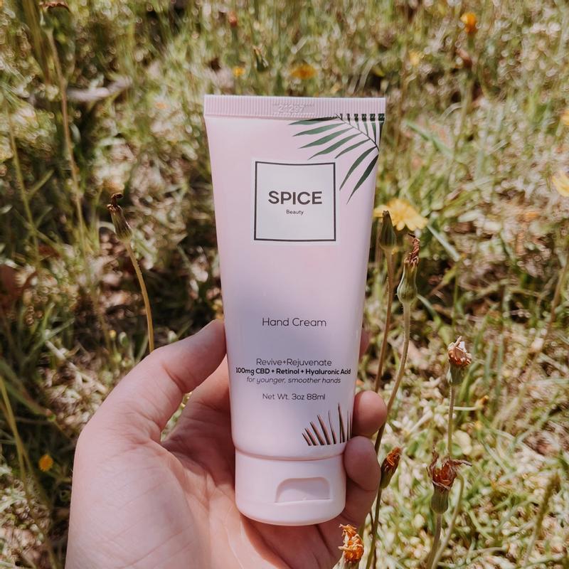 Customer photo for "feels so nice on skin."