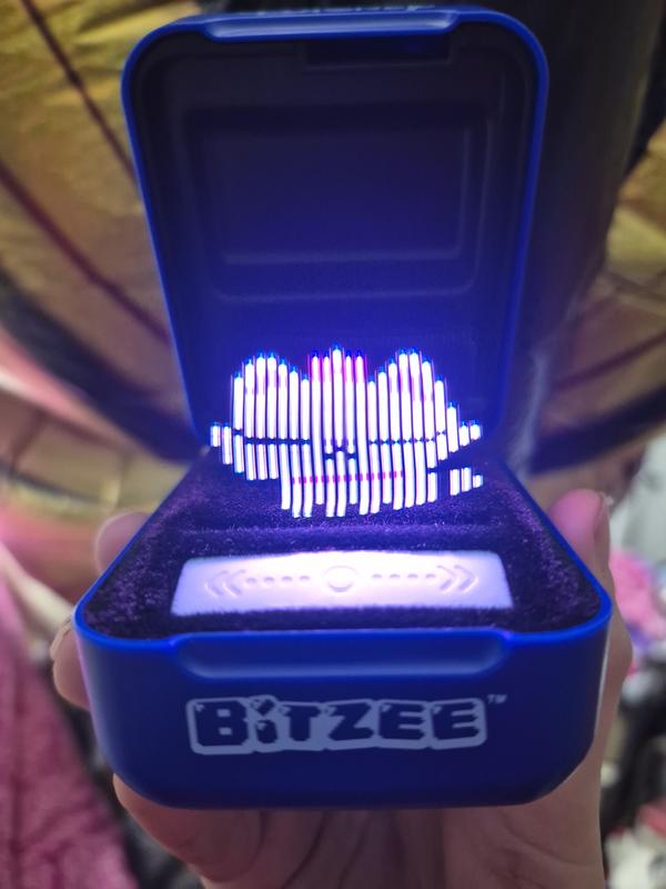 Customer carousel item 4.