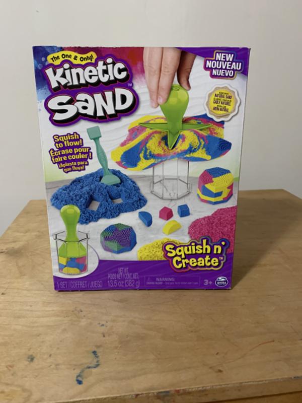 Kinetic Sand Squish N Create