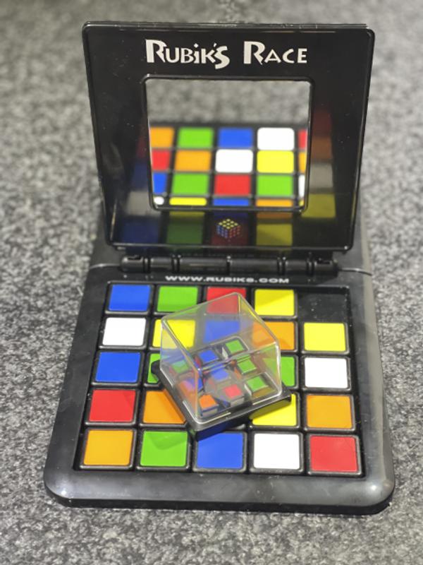 Rubik's Race, Classic Fast-Paced Strategy Sequence Brain Teaser Travel  Board Game Two-Player Speed Solving Face-Off, for Adults & Kids Ages 8 and  up by SPIN MASTER