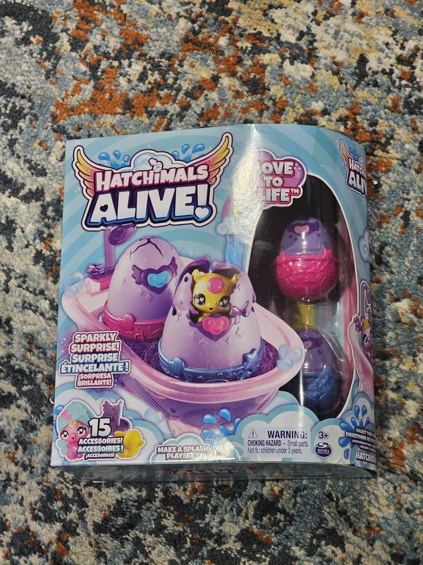 Hatchimals Alive, Make a Splash Playset with 15 Accessories