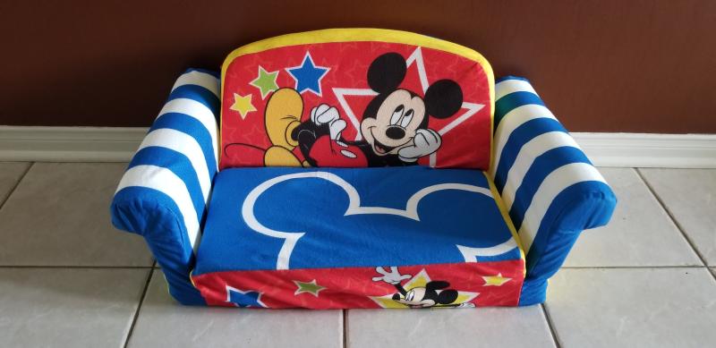 Mickey mouse flip open 2024 sofa