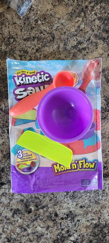  Kinetic Sand Mold n' Flow, 1.5lbs Red and Teal Play Sand, 3  Tools Sensory Toys for Kids Ages 3+ : Toys & Games