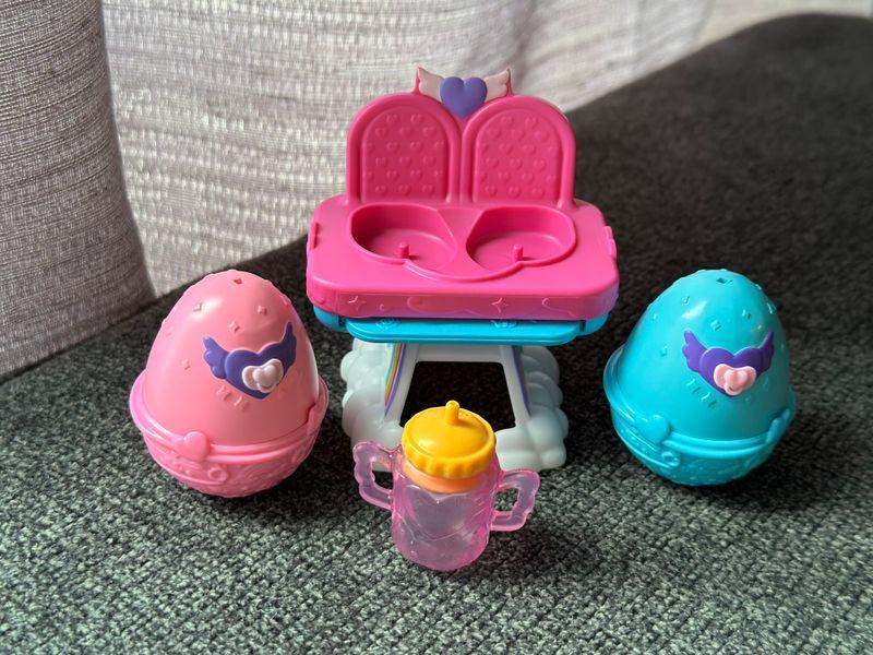 Hatchimals Alive, 1-Pack Blind Box Surprise Mini Figures Toy in  Self-Hatching Egg (Style May Vary), Kids Toys for Girls and Boys Ages 3 and  up