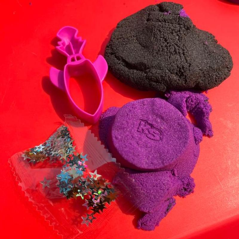 Kinetic Sand Flowfetti 4 oz Play Sand with Glitter Mix-ins