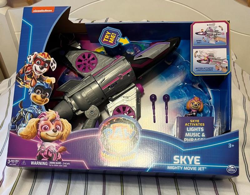 NickALive!: First Look at the PAW Patrol: The Mighty Movie's 'Skye's Mighty  Movie Jet' Toy