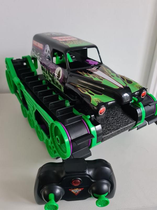 Monster Jam, Official Grave Digger Trax All-Terrain Remote Control
