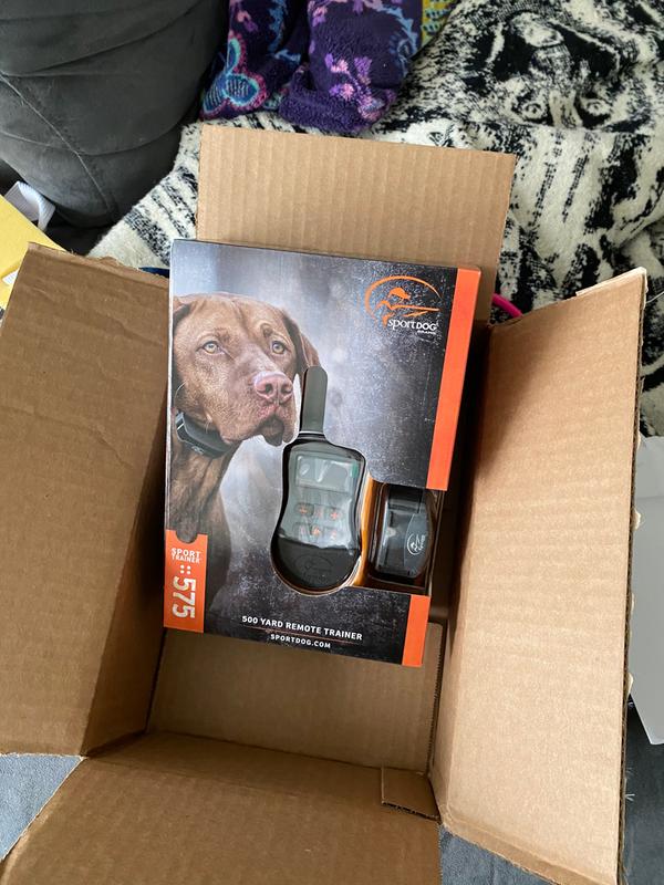 Dog trainer collar with remote