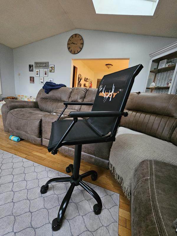 Muddy Swivel Chair with Adjustable Legs