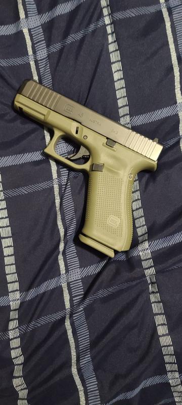 Glock 17 Gen5, Semi-Automatic, 9mm, 4.48 Barrel, Battlefield Green, 17+1  Rounds - 719632, Semi-Automatic at Sportsman's Guide