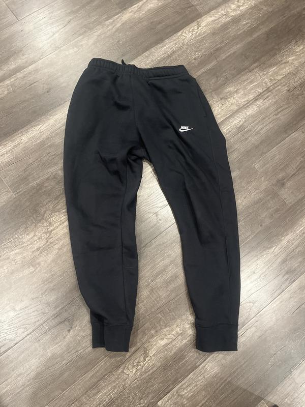 Nike Men's Sportswear Club Fleece Joggers – Ernie's Sports Experts