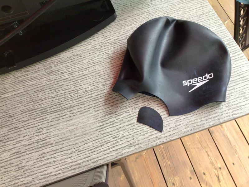 Bonnet De Bain Aqua Speed En Silicone + Serviette Microfibre 30x30 Cm – Homme, Femme, Enfant – Coupe 3D, Anti-chlore, Léger