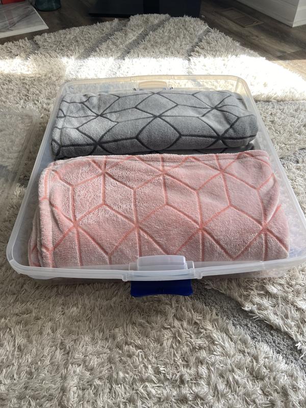 2 blankets no problem