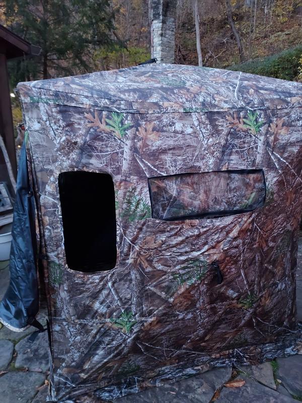 Rhino Blinds Rhino 150 Real Tree Edge Hunting Blind in the Hunting