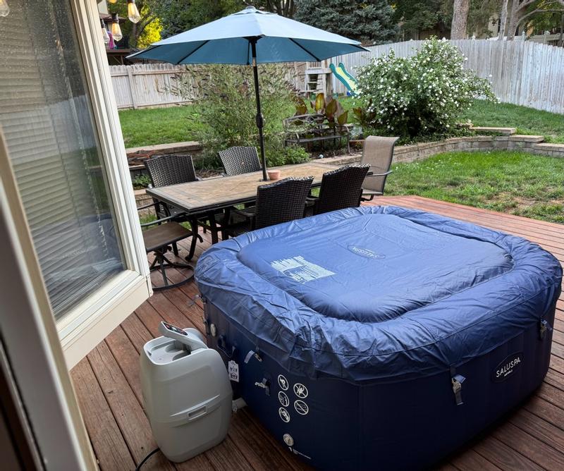 Customer carousel item 4.