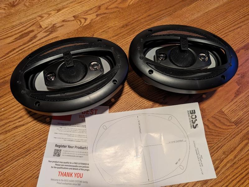 Boss Audio 1/2in Way Speaker