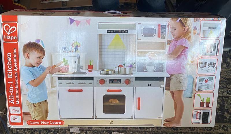 Look at this kitchen set!