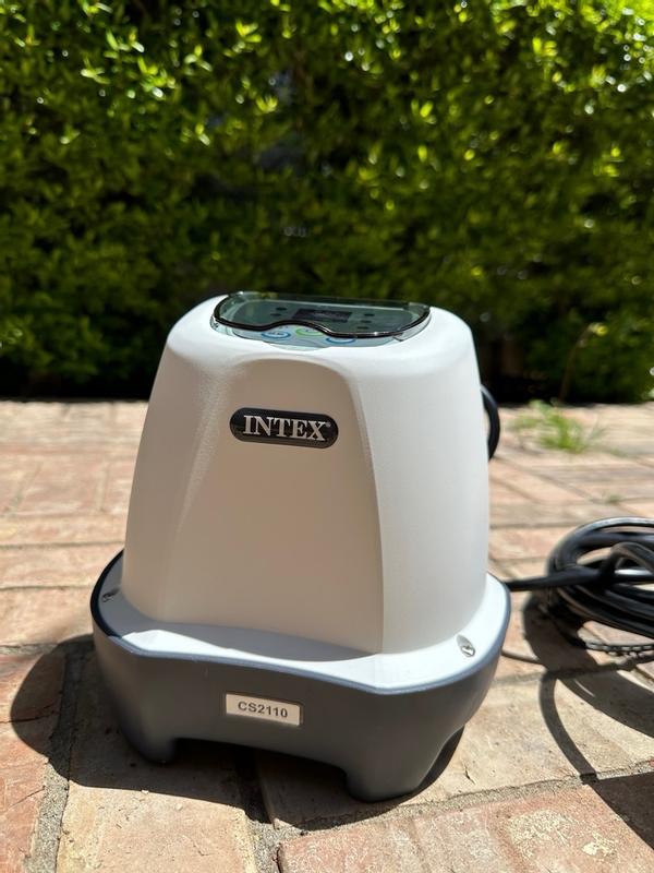 Intex Saltwater System for Pool with Wall Mounted Pool Surface Skimmer ...