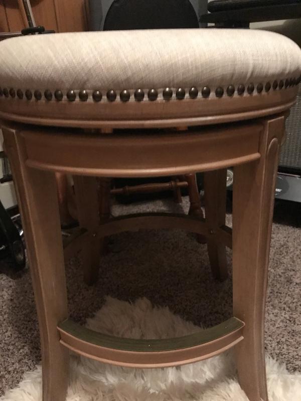 Backless swivel kitchen counter stool