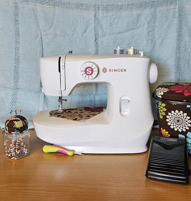 Singer MX60 sewing machine