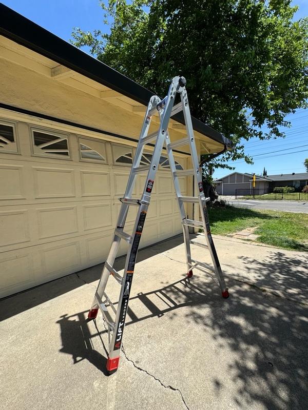 Customer carousel item 4.