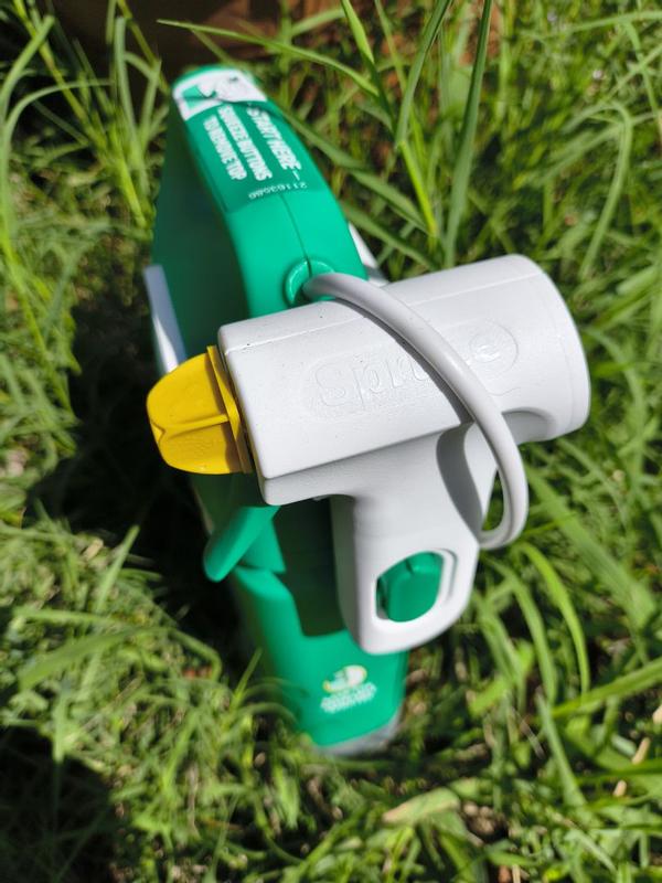 64oz Manual Weed & Grass Killer