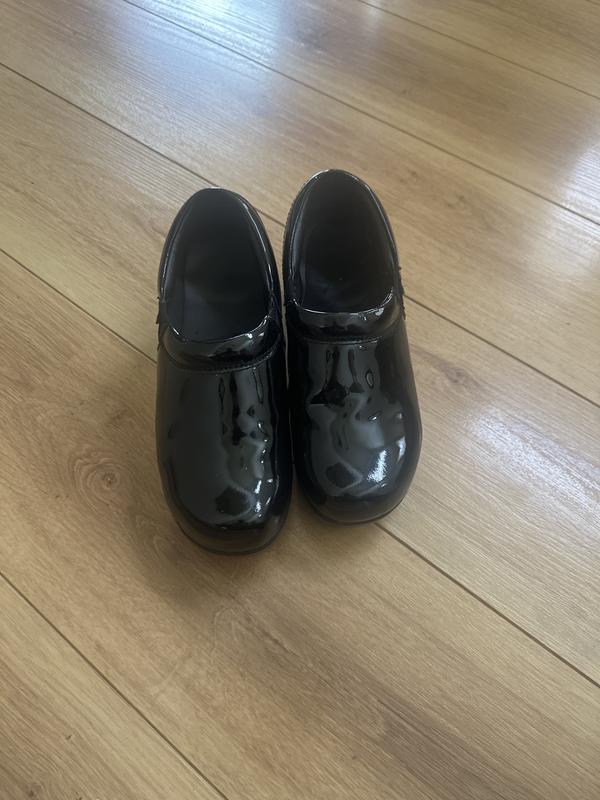 Female SR MAX Women's Black Patent Geneva MaxTRAX® Soft Toe SRO