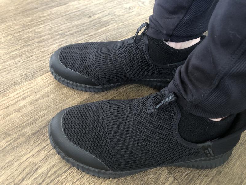 SK108127BLK SKECHERS Work Cessnock-Gwynedd Hands Free Slip-ins