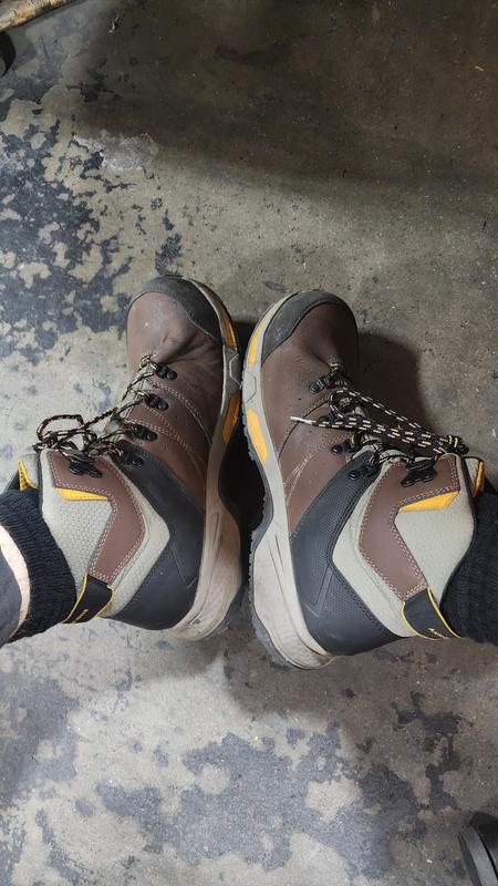 STMA44FE Men's Switchback MaxTRAX® Composite Toe Hiker