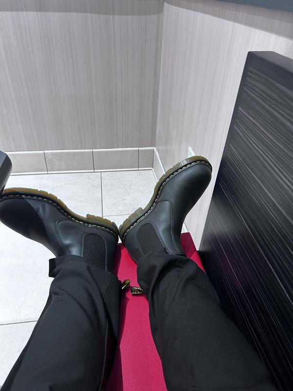 DMR24383001 Dr. Martens 2976 Originals Unisex Soft Toe Slip