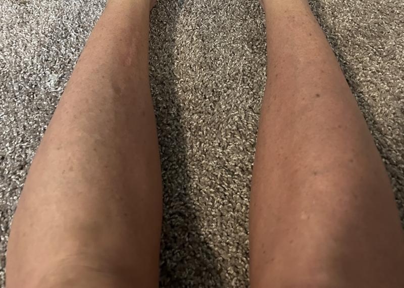 Love it!  No smell.  Is to apply