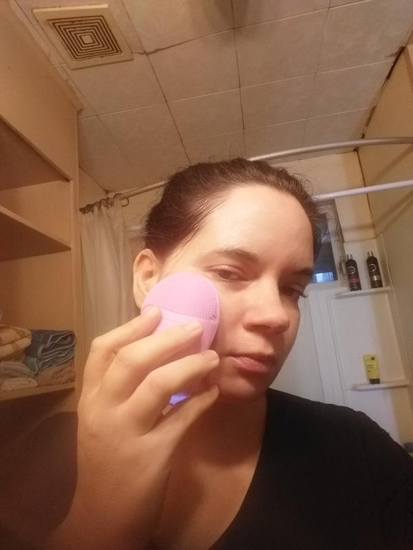 My face is so soft after using this.