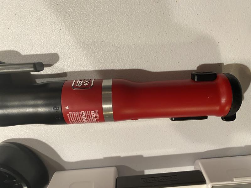 Review: The Black+Decker Kitchen Wand Is an Impressive 6-in-1 Device