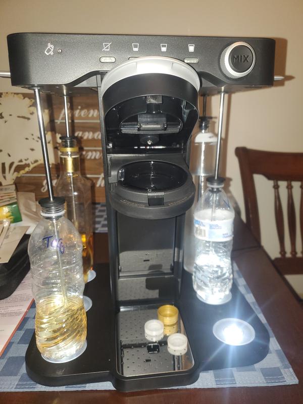 bev by BLACK+DECKER Cocktail Maker Machine and Drink Maker for Bartesian  capsules (BEHB101) Medium
