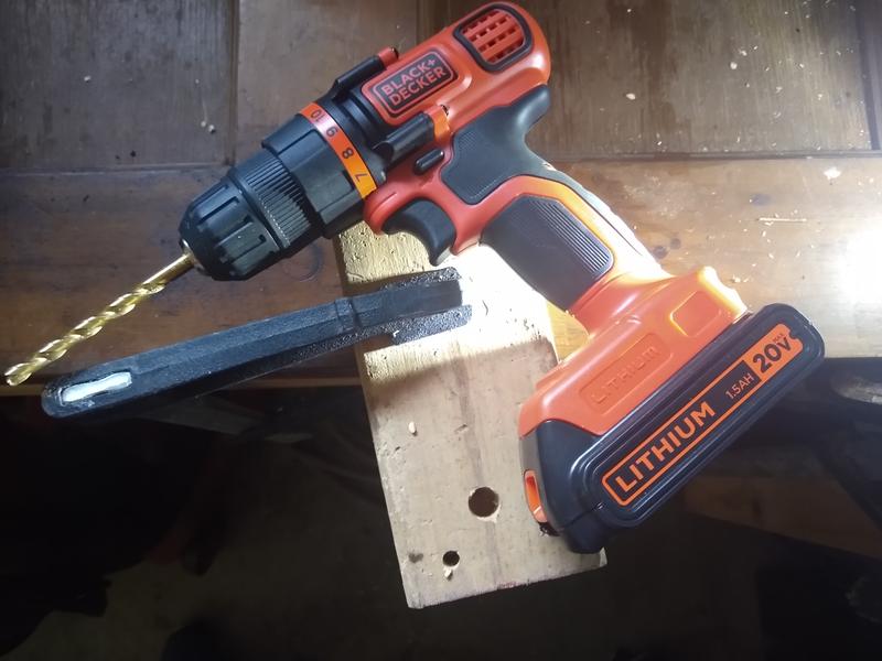 Black + Decker 20V MAX* Cordless 4-Tool Combo Kit — 2 Batteries, Model#  BD4KITCDCRL