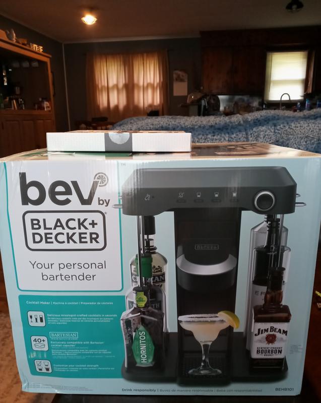Finally got my personal bartender machine “BEV” by Black + Decker watc, Machine