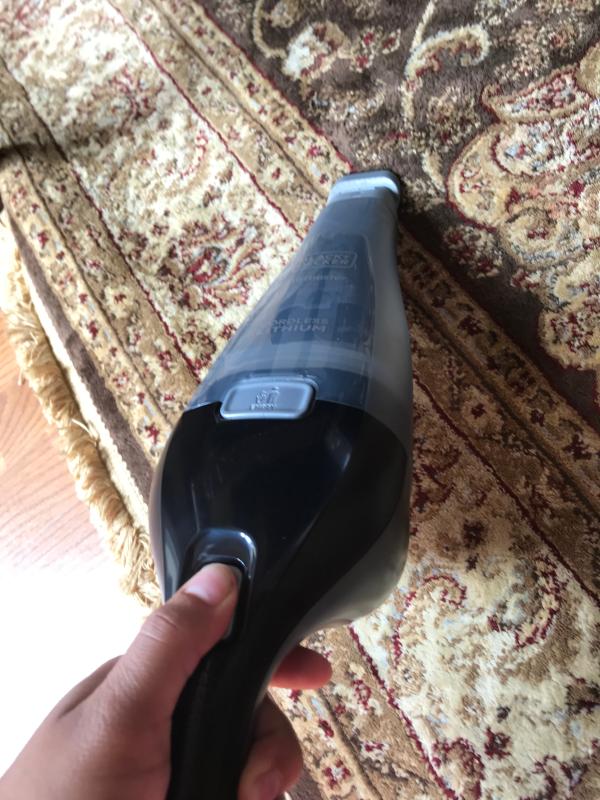 BLACK+DECKER 7.2 V Lithium-Ion Dustbuster Hand Vacuum, 10.8 W 220 VOLTS NOT  FOR USA