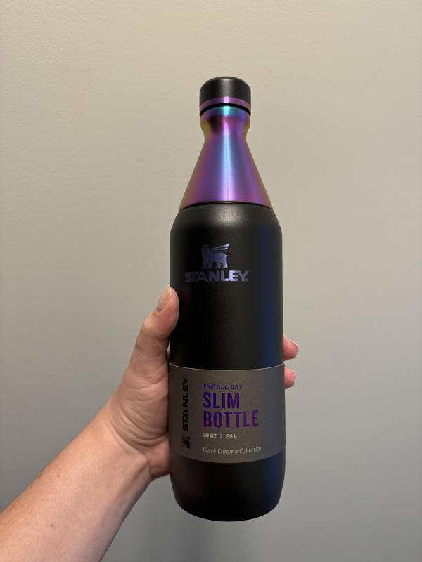 日本未発売　STANLEY SLIM BOTTLE ブラック・グラデーション 日本未発売 STANLEY SLIM BOTTLE ブラック・グラデーション おしゃれ 水筒