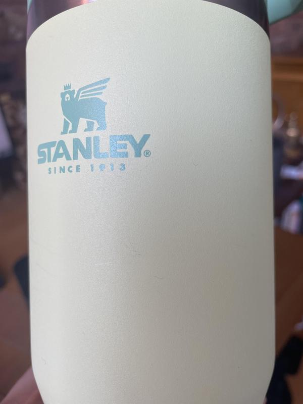 Stanley Go IceFlow Flip Straw Leakproof Jug, 64oz, White/Gray Polar 