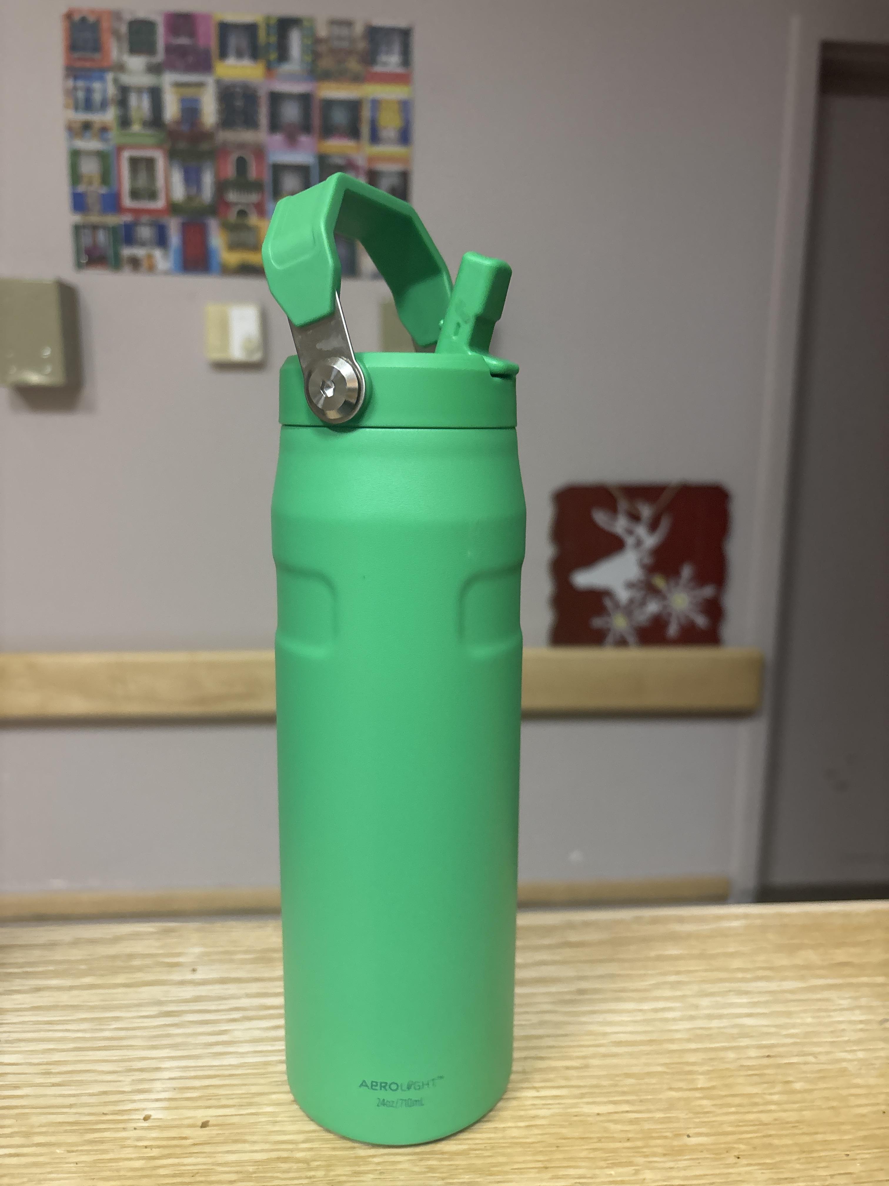 Stanley 24 oz. IceFlow Bottle with Flip Straw Lid | Dick's