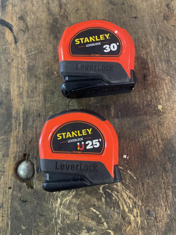 25 ft Center Read LEVERLOCK® Tape Measure | STANLEY