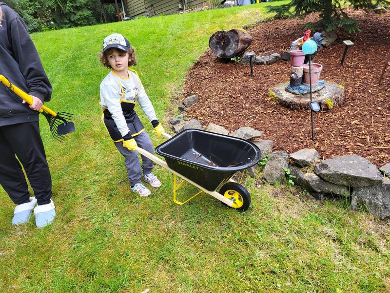 STANLEY Jr - Wheelbarrow, Kids Size, 32L x 16W x 17H (Yellow/Black) 