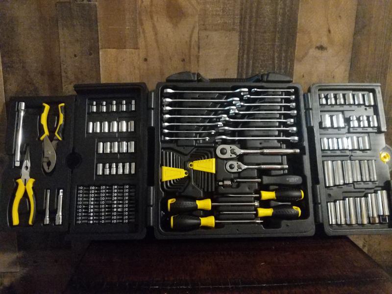 Stanley 150 piece socket set hotsell