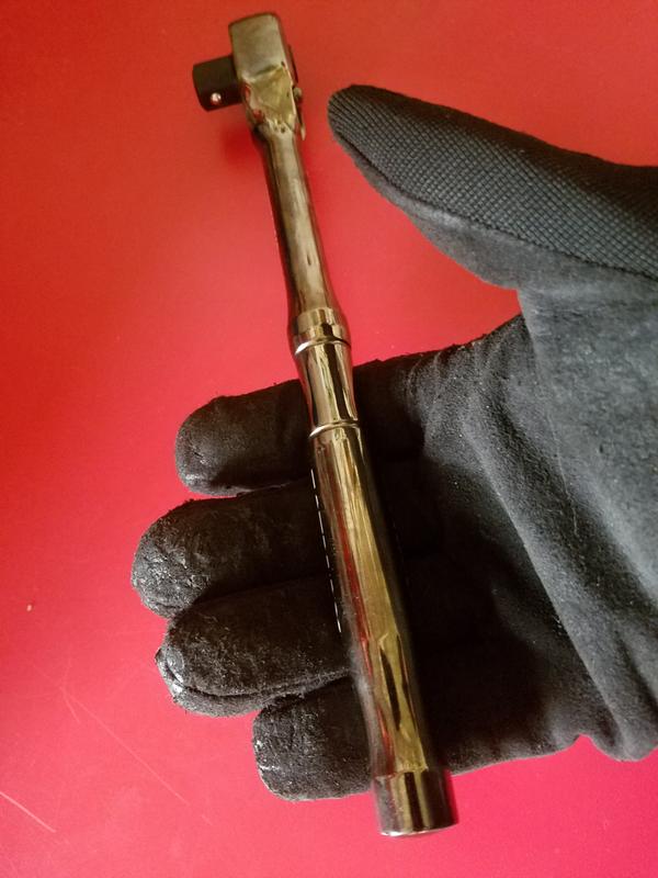 Contoured Handle is Comfortable.