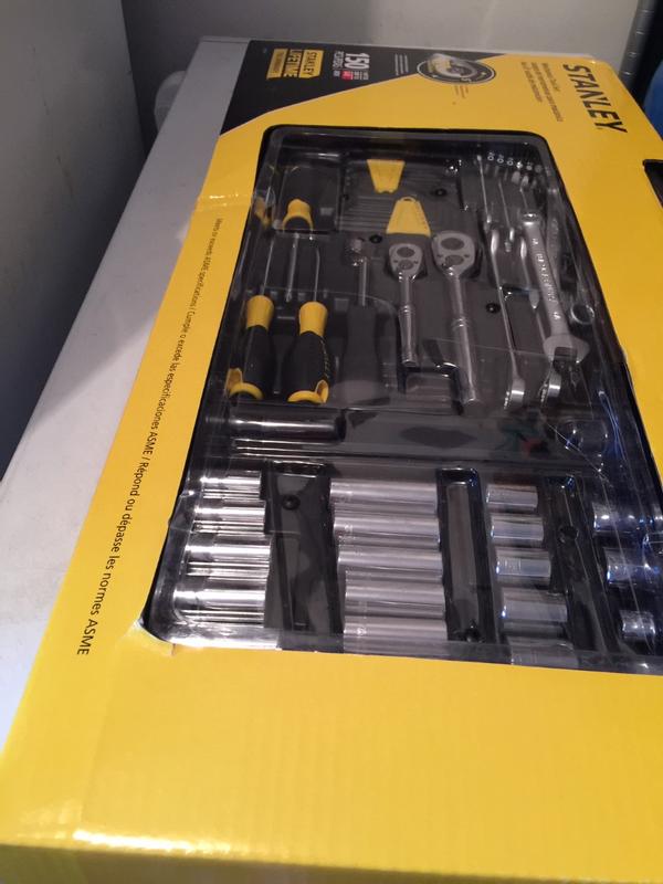 Stanley 150 pc. Mechanic Tool Set