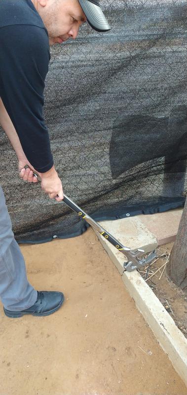 Strong hammer to brake concrete or walls