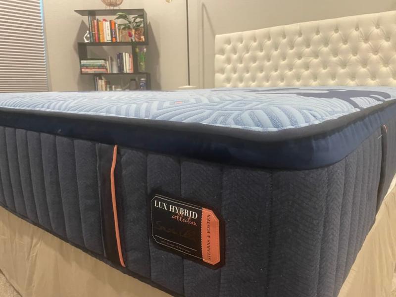 Deep Mattress