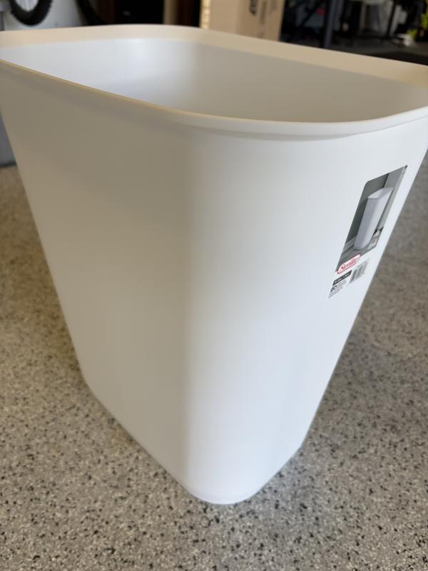 Sterilite 1048 - 9 Gal. Rectangular Wastebasket Black 10489006