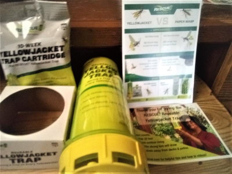  RESCUE! Yellowjacket Attractant Cartridge (10 Week Supply) –  for RESCUE! Reusable Yellowjacket Traps - (9 Pack) : Patio, Lawn & Garden